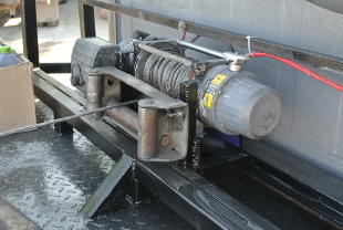 Эвакуатор с лебедкой в Брянске!